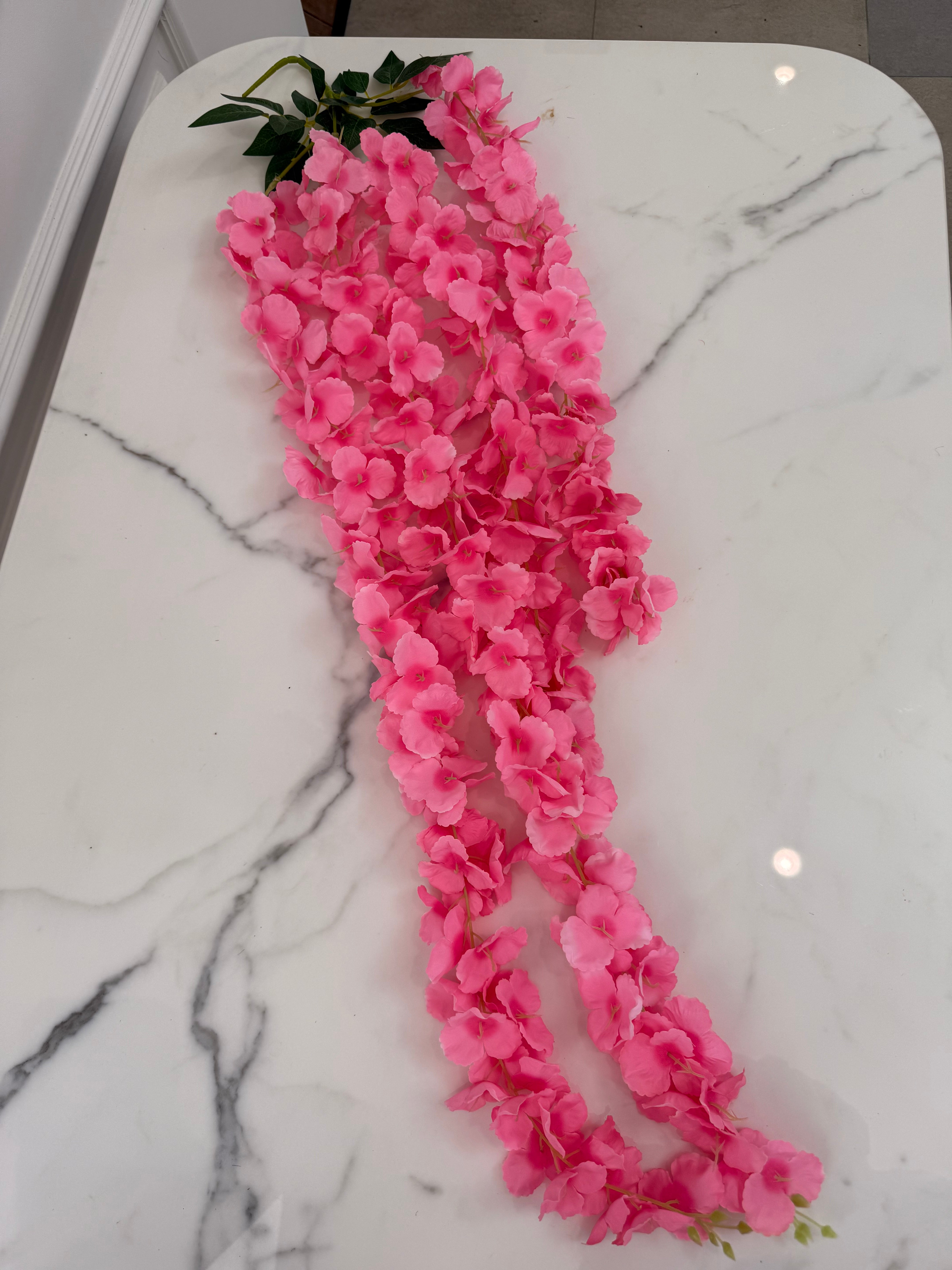 Ružová vistéria dark - dĺžka 110cm