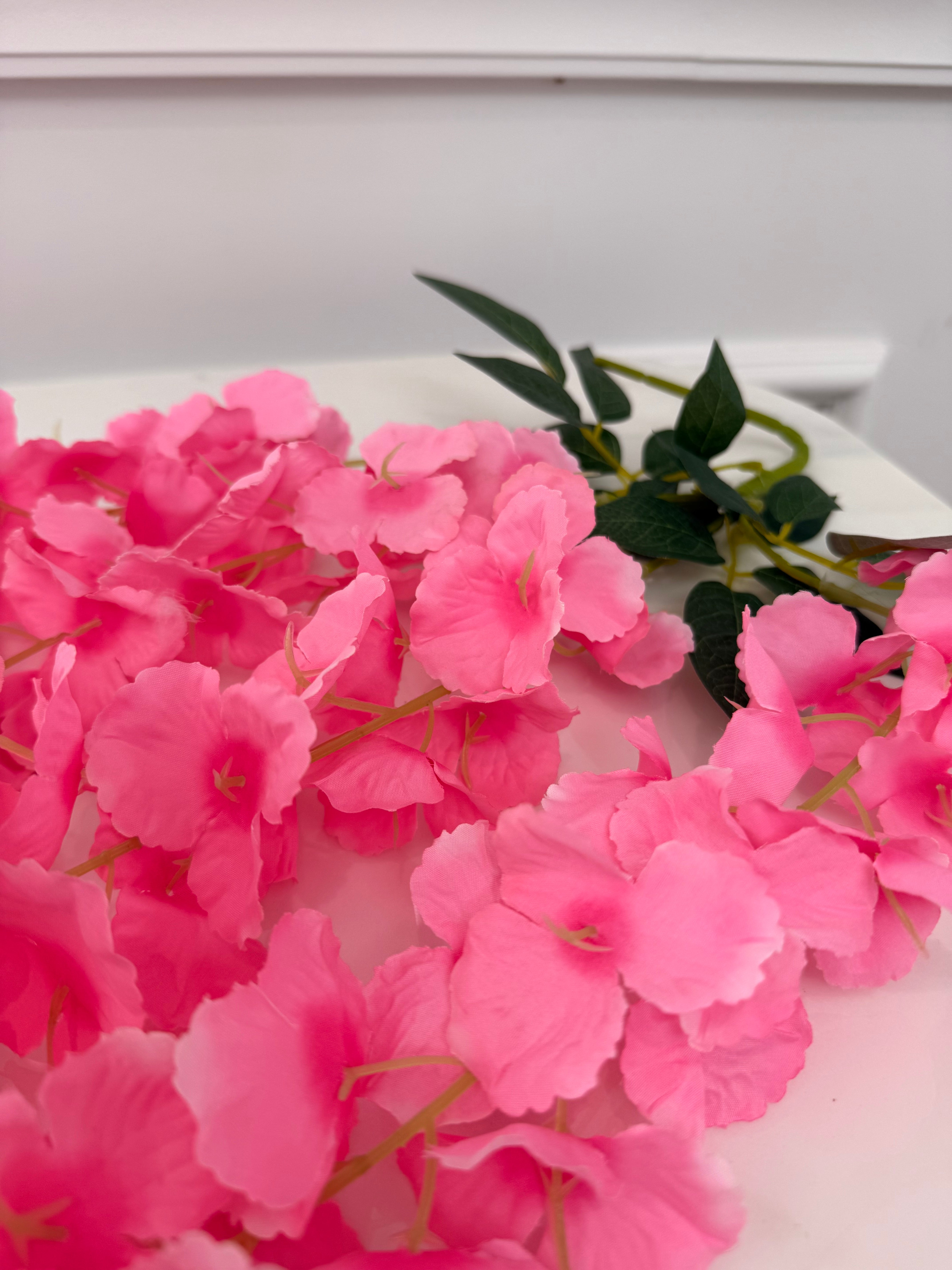 Ružová vistéria dark - dĺžka 110cm